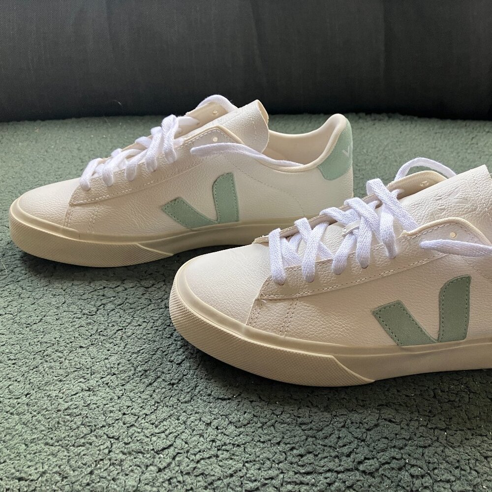 BRAND NEW IN BOX VEJA CAMPO CHROMEFREE WHITE MATCHA SIZE 39/8